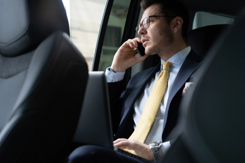 rent a mercedes e class dubai