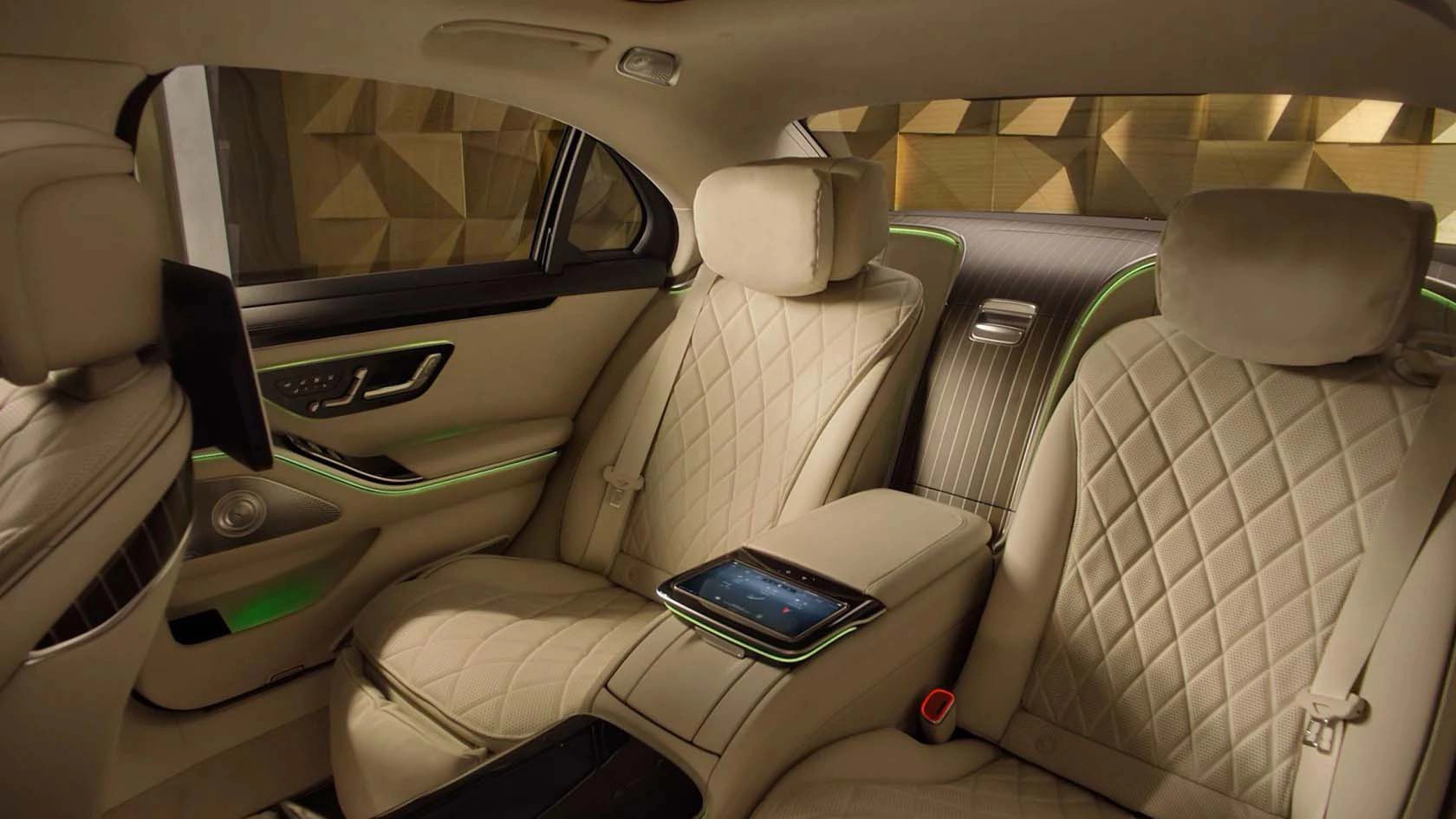 mercedes s class rental in dubai